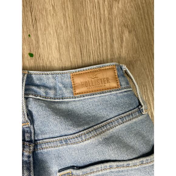 Hollister Ultra‎ High-Rise Dad Jeans Distressed Light Wash W23 L31 Stretch - Picture 11 of 11